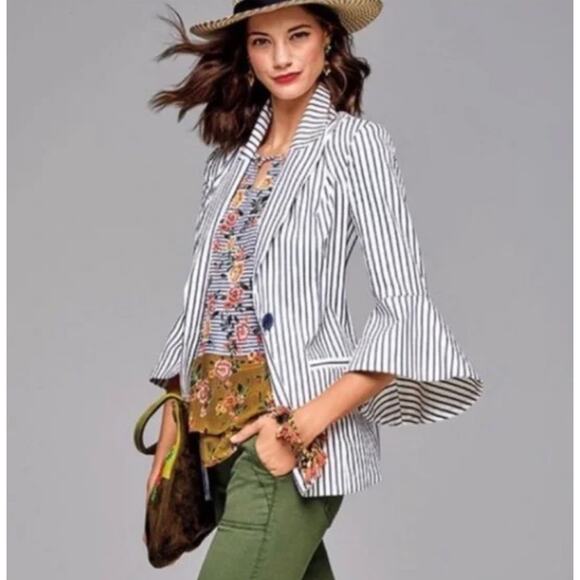 New CAbi | 5295 Ole Ticking Stripe Bell Jacket Blazer Navy White size 8 - Picture 2 of 6